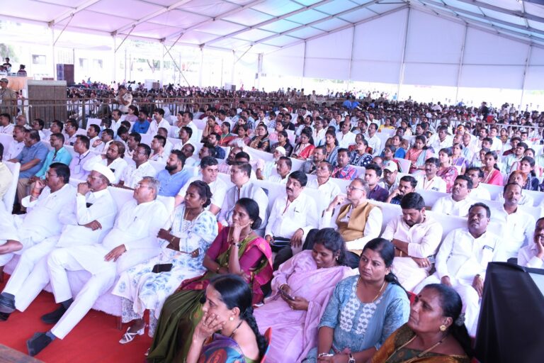 ಕಲಬುರಗಿ ಸೂಪರ್ ಸ್ಪೆಷಾಲಿಟಿ ಆಸ್ಪತ್ರೆ ಲೋಕಾರ್ಪಣೆ: 644 ಕೋಟಿ ರೂ. ಮೊತ್ತದ ಕಾಮಗಾರಿಗಳಿಗೆ ಸಿ.ಎಂ. ಚಾಲನೆ: ಕಲಬುರಗಿಯಲ್ಲಿ ಅಭಿವೃದ್ಧಿಯ ಮಹಾಪೂರ-ಸಿದ್ದರಾಮಯ್ಯ